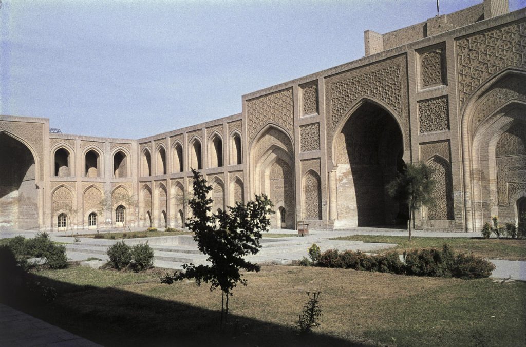 abasi palace