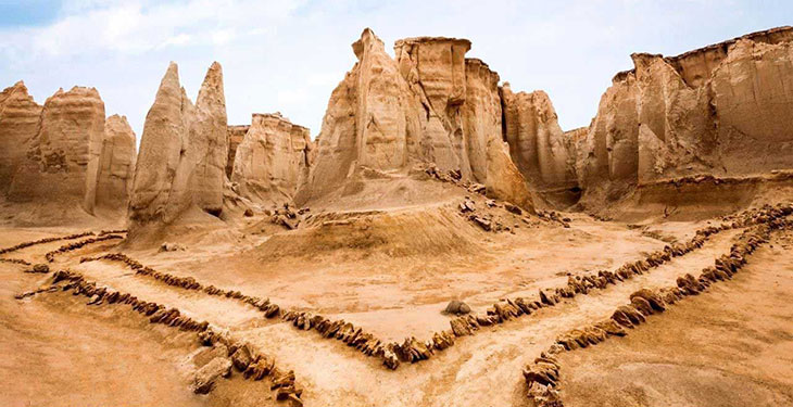 دره تندیس ها در جزیره قشم