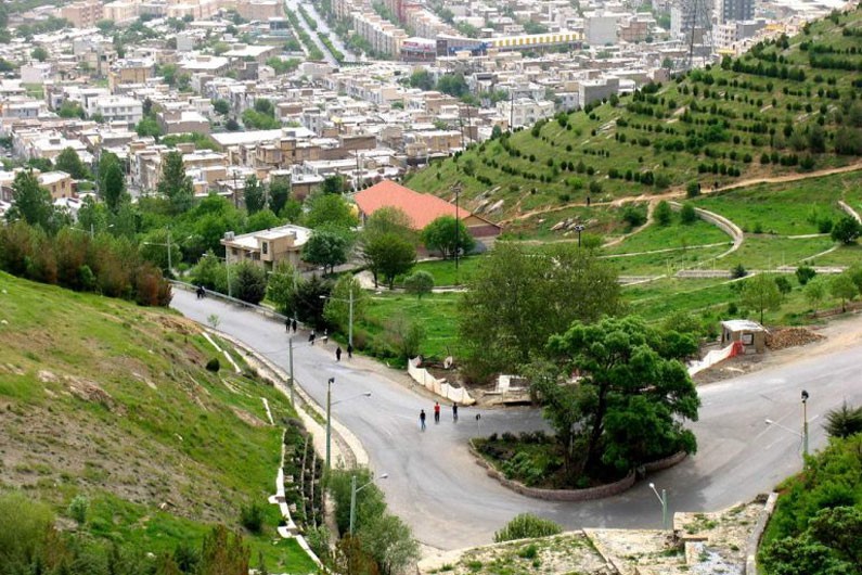 مجموعه تفریحی آبیدر سنندج
