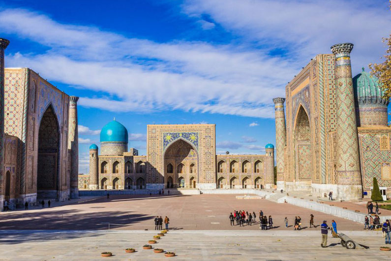 همه چیز در مورد مهاجرت و سفر به ازبکستان