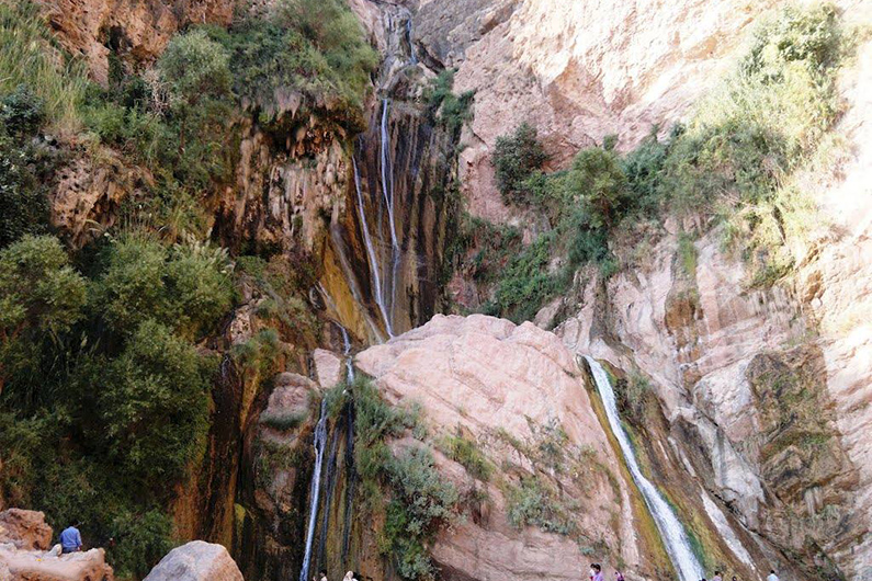 آبشار نوژیان بهترین جای دیدنی لرستان