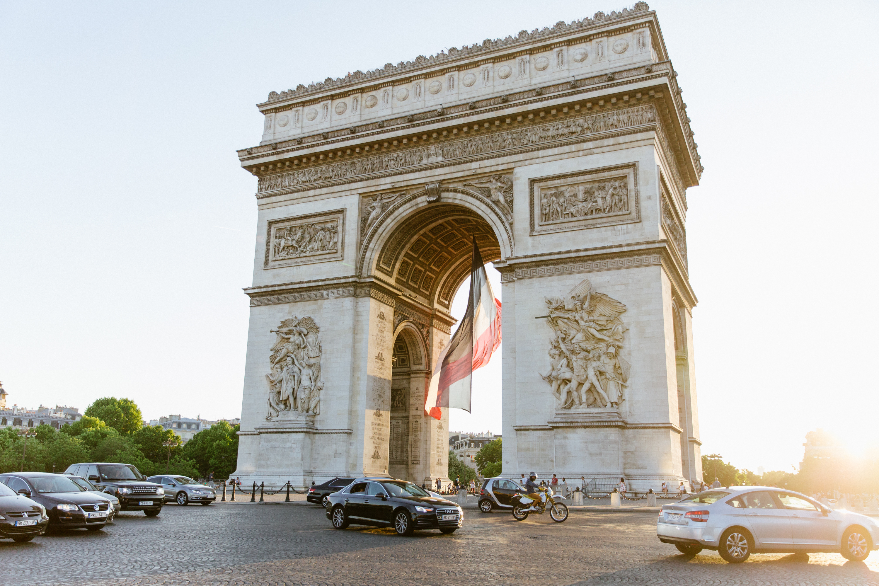 دروازه پیروزی پاریس